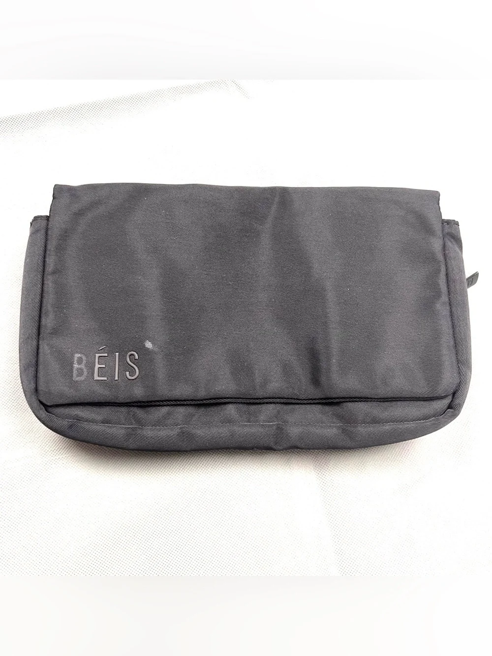 BEIS Magnetic Close Clutch Black Zip